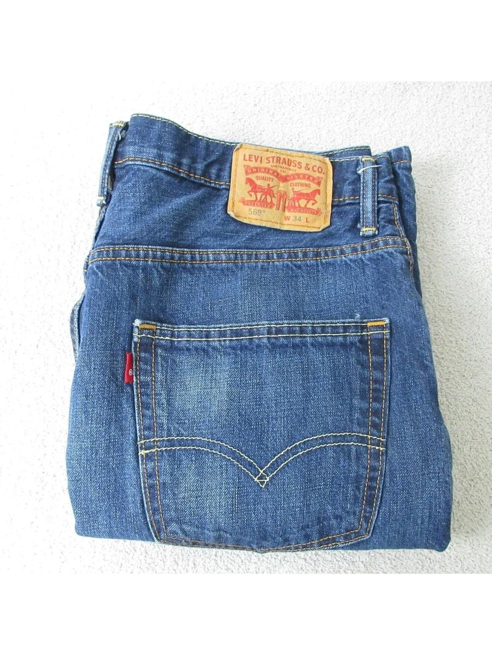 Levi's 569 Denim Shorts Mens Medium Wash Relaxed Fit 34x12